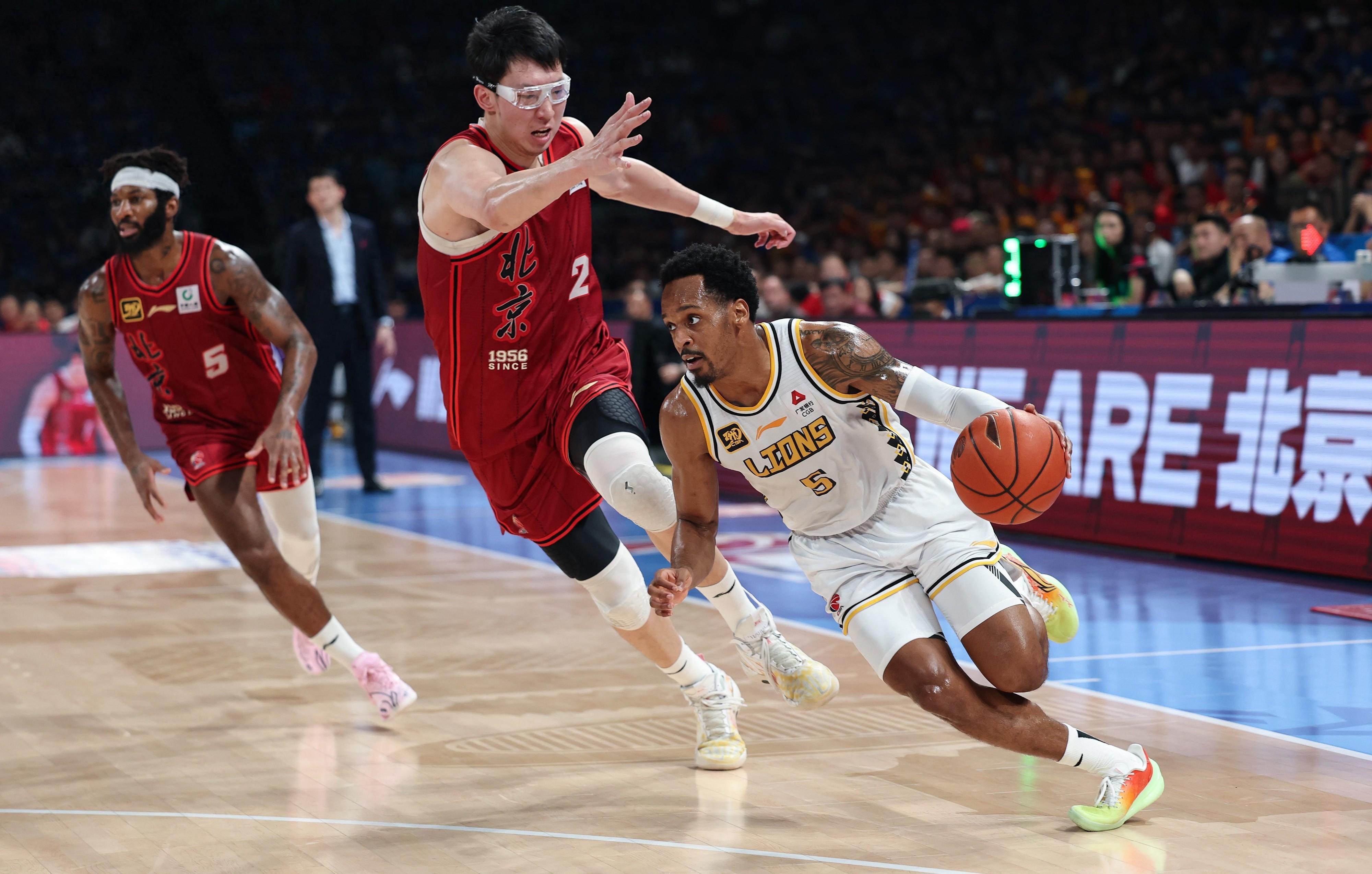 如意体育 2024夏季联赛辽宁本钢vs上海久事 